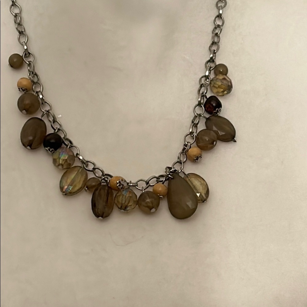 Elegant Crystal Beaded Necklace